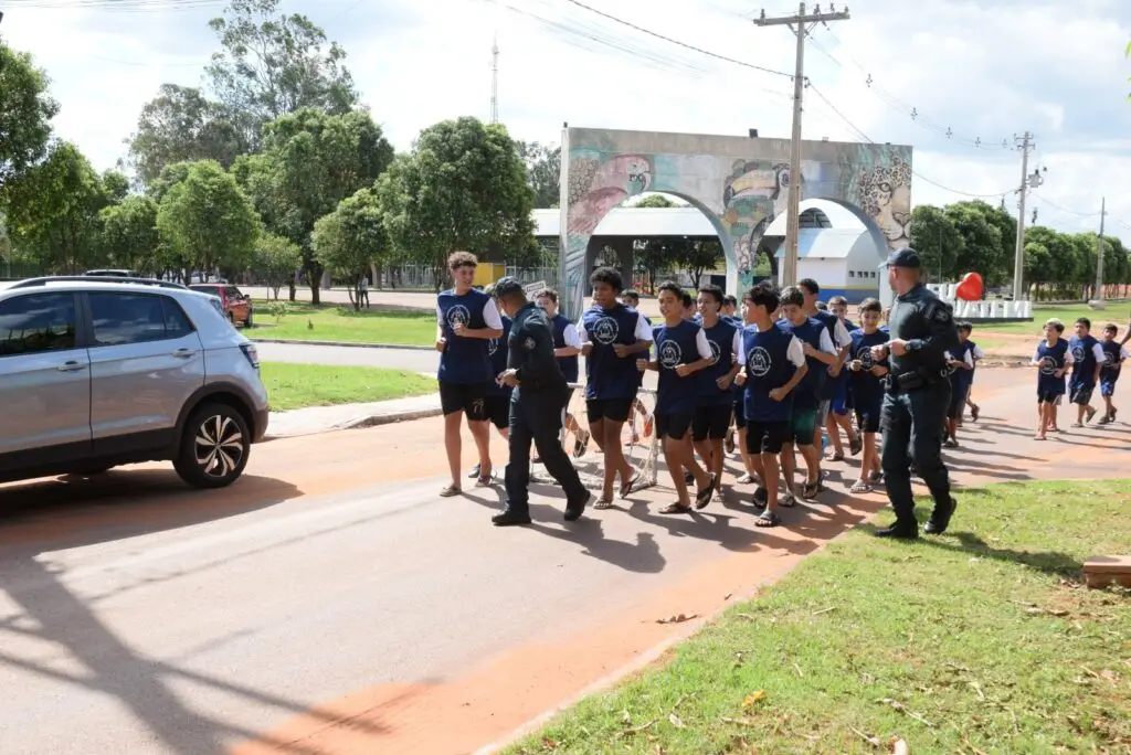 Iguatemi: Projeto da Polícia Militar "Bom de Bola, Bom na Escola" inicia suas atividades oficialmente