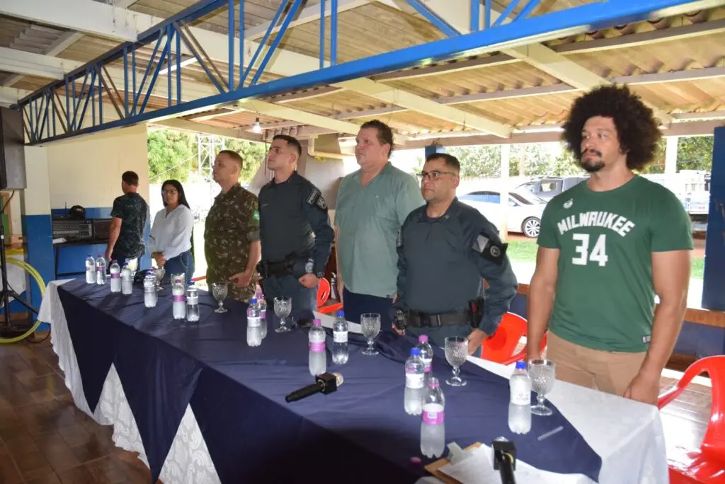 Iguatemi: Projeto da Polícia Militar "Bom de Bola, Bom na Escola" inicia suas atividades oficialmente