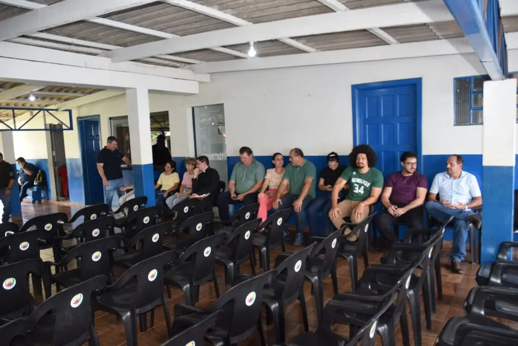 Iguatemi: Projeto da Polícia Militar "Bom de Bola, Bom na Escola" inicia suas atividades oficialmente