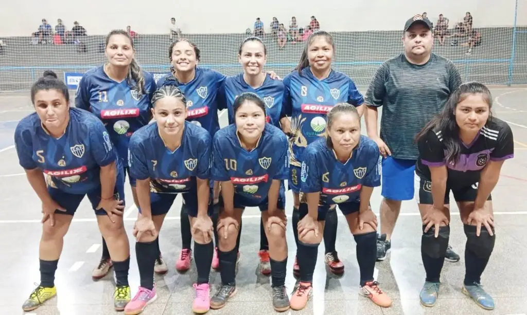 Raça União é campeã do 2º Torneio Sedesc de Futsal Feminino em Amambai