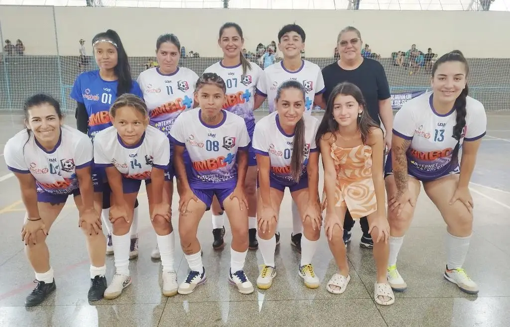 Raça União é campeã do 2º Torneio Sedesc de Futsal Feminino em Amambai