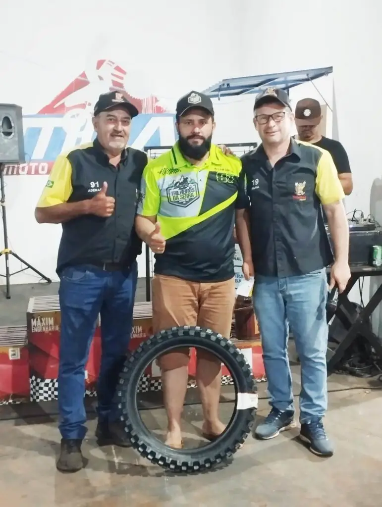 4ª edição do Trilhão Noturno da Associação Tatu Peba foi sucesso em Amambai