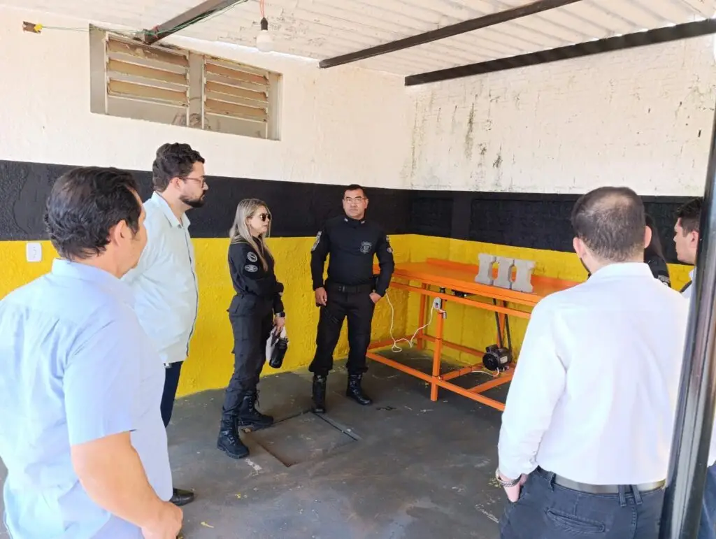 Presidente da Câmara prestigia entrega de padaria no Estabelecimento Penal de Caarapó Presidente da Câmara prestigia entrega de padaria no Estabelecimento Penal de Caarapó