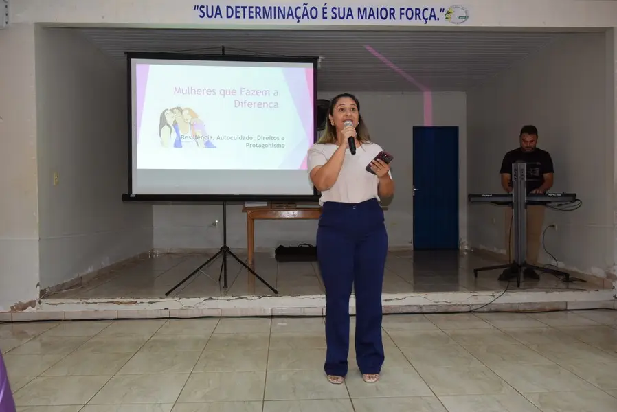 Secretaria de Assistência Social de Iguatemi promove palestra para homenagear as mulheres dos programas sociais