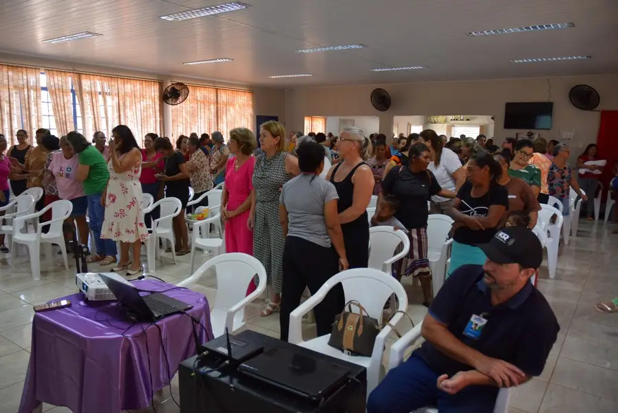 Secretaria de Assistência Social de Iguatemi promove palestra para homenagear as mulheres dos programas sociais
