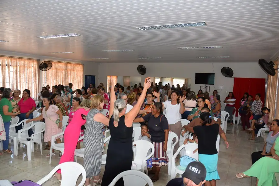 Secretaria de Assistência Social de Iguatemi promove palestra para homenagear as mulheres dos programas sociais