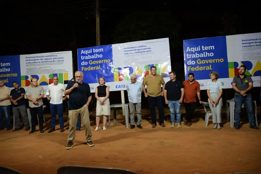 Iguatemi: Prefeito Lídio Ledesma lança oficialmente pavimentação asfáltica no bairro da Vila Nova Esperança