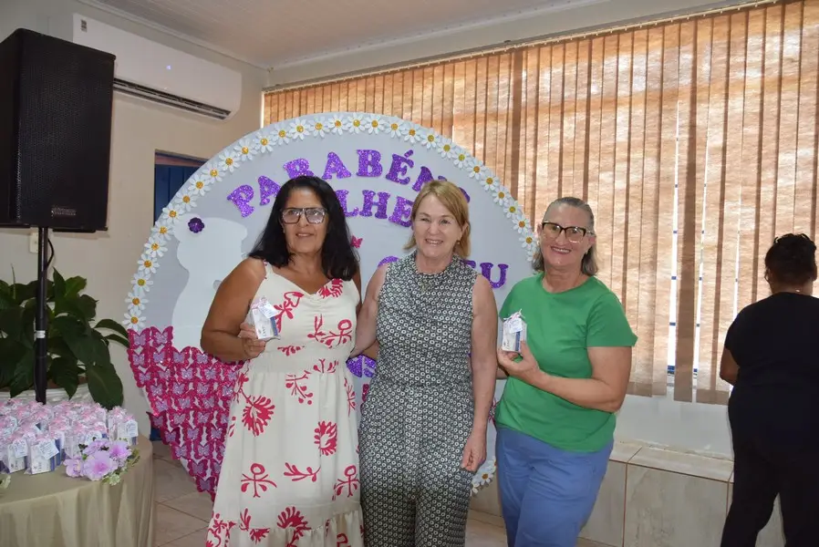 Secretaria de Assistência Social de Iguatemi promove palestra para homenagear as mulheres dos programas sociais