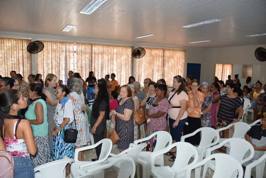 Secretaria de Assistência Social de Iguatemi promove palestra para homenagear as mulheres dos programas sociais