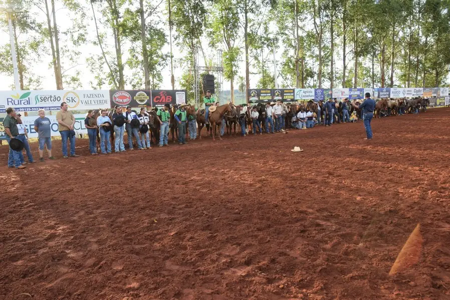 1ª etapa do Circuito Profissional do Laço Comprido Fazenda Tuneiras – CPLFT foi um verdadeiro sucesso em Iguatemi
