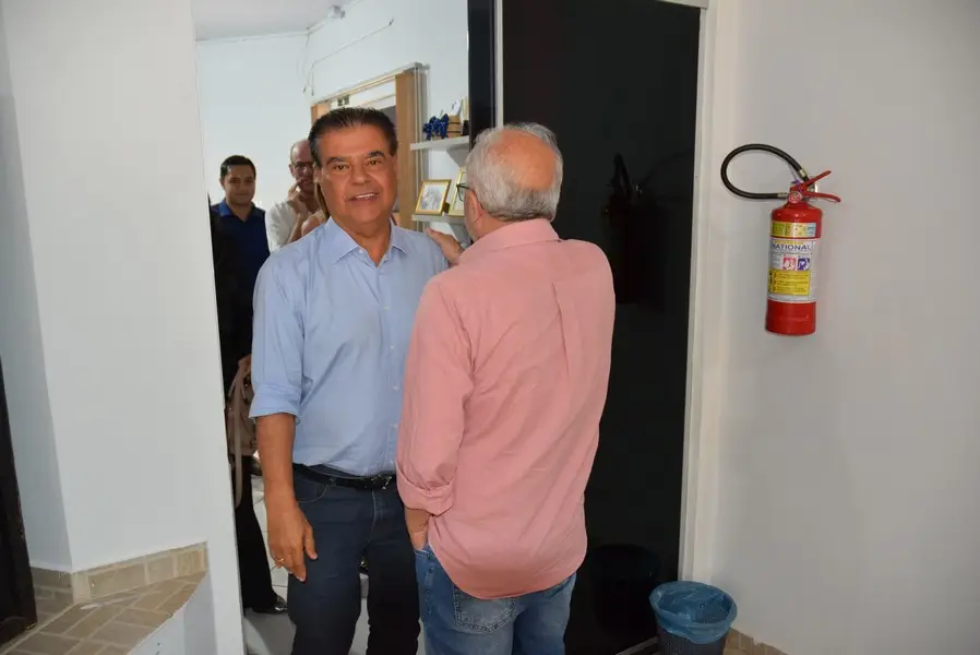 Iguatemi recebe o senador Nelsinho Trad para anunciar a liberação de emenda federal no valor de R$ 4,9 milhões para o Conisul