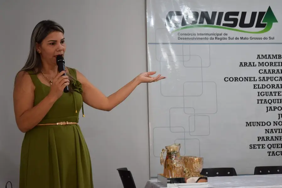 Iguatemi recebe o senador Nelsinho Trad para anunciar a liberação de emenda federal no valor de R$ 4,9 milhões para o Conisul