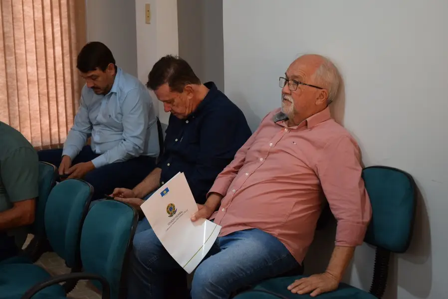 Iguatemi recebe o senador Nelsinho Trad para anunciar a liberação de emenda federal no valor de R$ 4,9 milhões para o Conisul