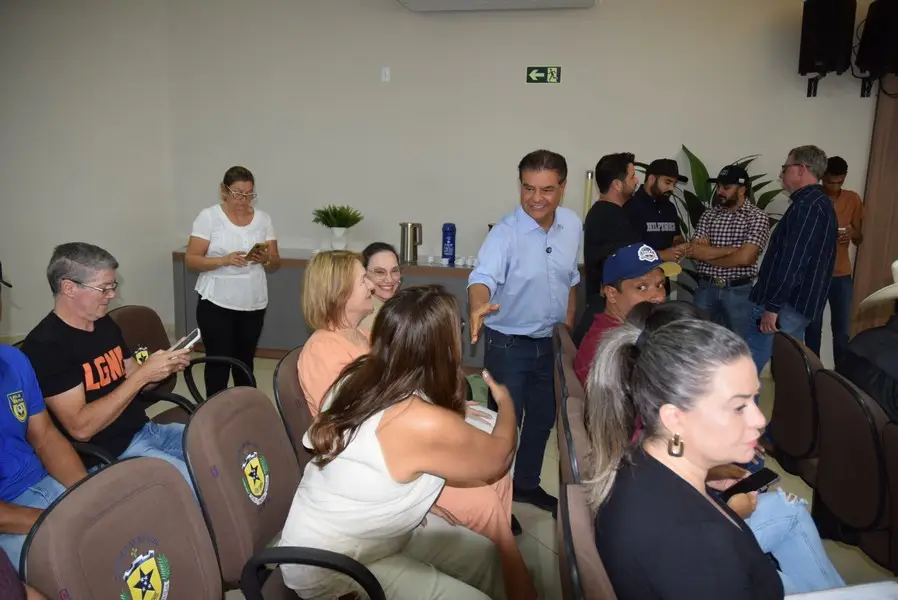 Iguatemi recebe o senador Nelsinho Trad para anunciar a liberação de emenda federal no valor de R$ 4,9 milhões para o Conisul