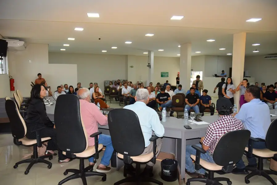 Iguatemi recebe o senador Nelsinho Trad para anunciar a liberação de emenda federal no valor de R$ 4,9 milhões para o Conisul