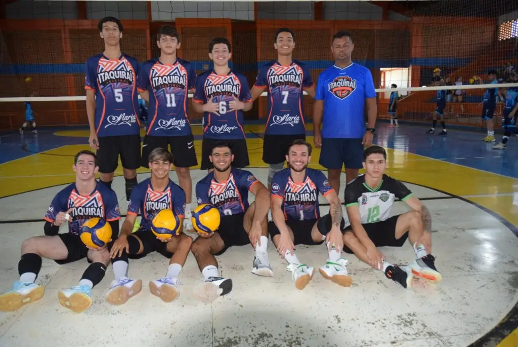 Equipes de Iguatemi se destacam na etapa do Cone Sul de vôlei masculino e feminino com 100% de aproveitamento Equipes de Iguatemi se destacam na etapa do Cone Sul de vôlei masculino e feminino com 100% de aproveitamento