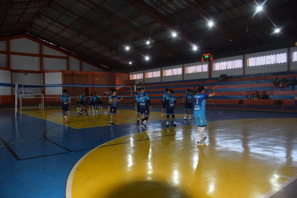 Equipes de Iguatemi se destacam na etapa do Cone Sul de vôlei masculino e feminino com 100% de aproveitamento Equipes de Iguatemi se destacam na etapa do Cone Sul de vôlei masculino e feminino com 100% de aproveitamento