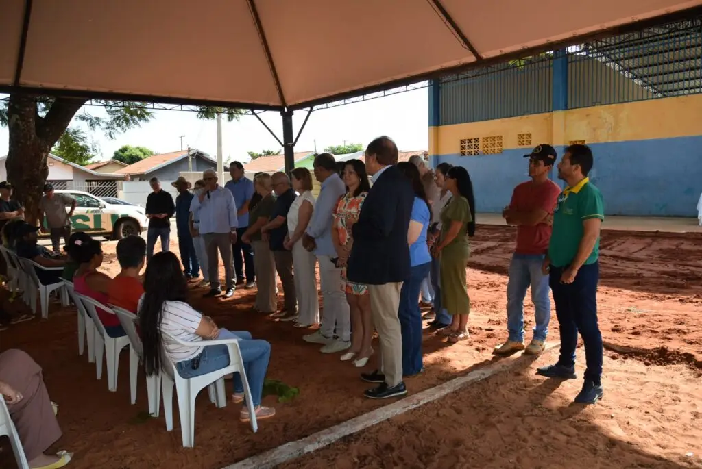 Prefeitura de Iguatemi entrega 87 títulos fundiários para famílias dos bairros Cherogami e Jardim Élida Prefeitura de Iguatemi entrega 87 títulos fundiários para famílias dos bairros Cherogami e Jardim Élida