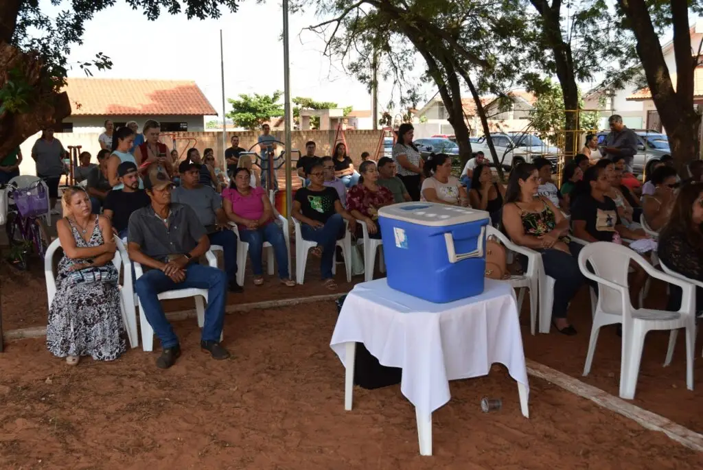 Prefeitura de Iguatemi entrega 87 títulos fundiários para famílias dos bairros Cherogami e Jardim Élida Prefeitura de Iguatemi entrega 87 títulos fundiários para famílias dos bairros Cherogami e Jardim Élida