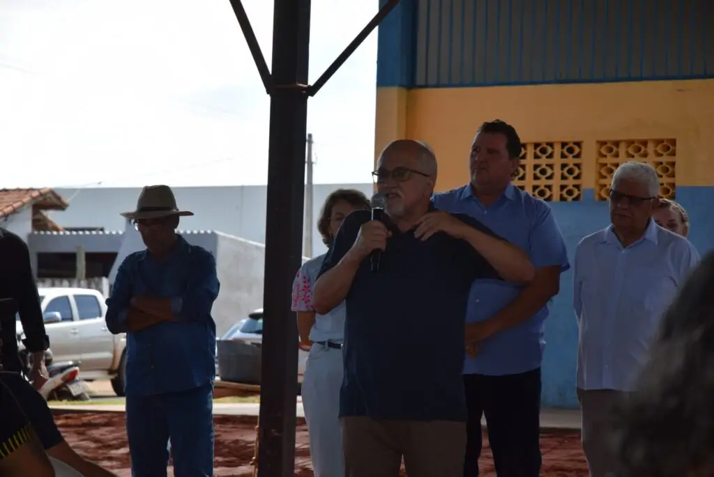 Prefeitura de Iguatemi entrega 87 títulos fundiários para famílias dos bairros Cherogami e Jardim Élida Prefeitura de Iguatemi entrega 87 títulos fundiários para famílias dos bairros Cherogami e Jardim Élida