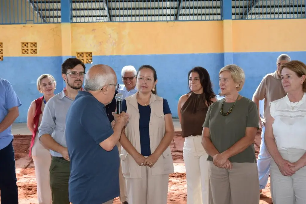 Prefeitura de Iguatemi entrega 87 títulos fundiários para famílias dos bairros Cherogami e Jardim Élida Prefeitura de Iguatemi entrega 87 títulos fundiários para famílias dos bairros Cherogami e Jardim Élida