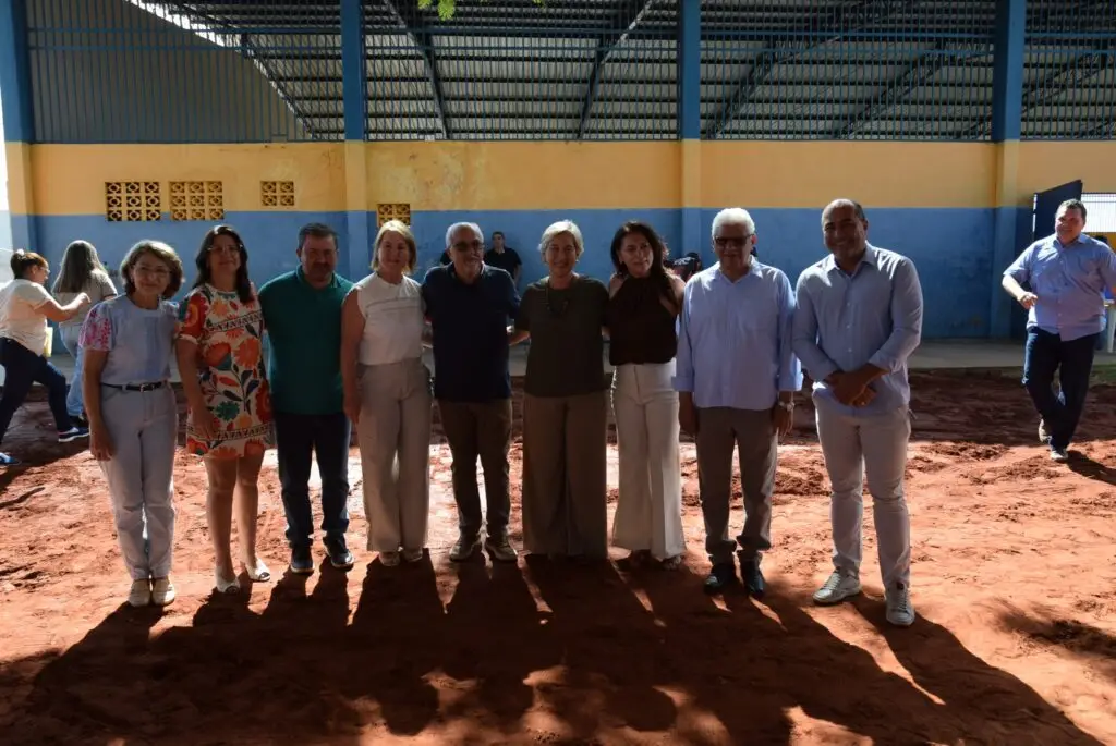 Prefeitura de Iguatemi entrega 87 títulos fundiários para famílias dos bairros Cherogami e Jardim Élida Prefeitura de Iguatemi entrega 87 títulos fundiários para famílias dos bairros Cherogami e Jardim Élida