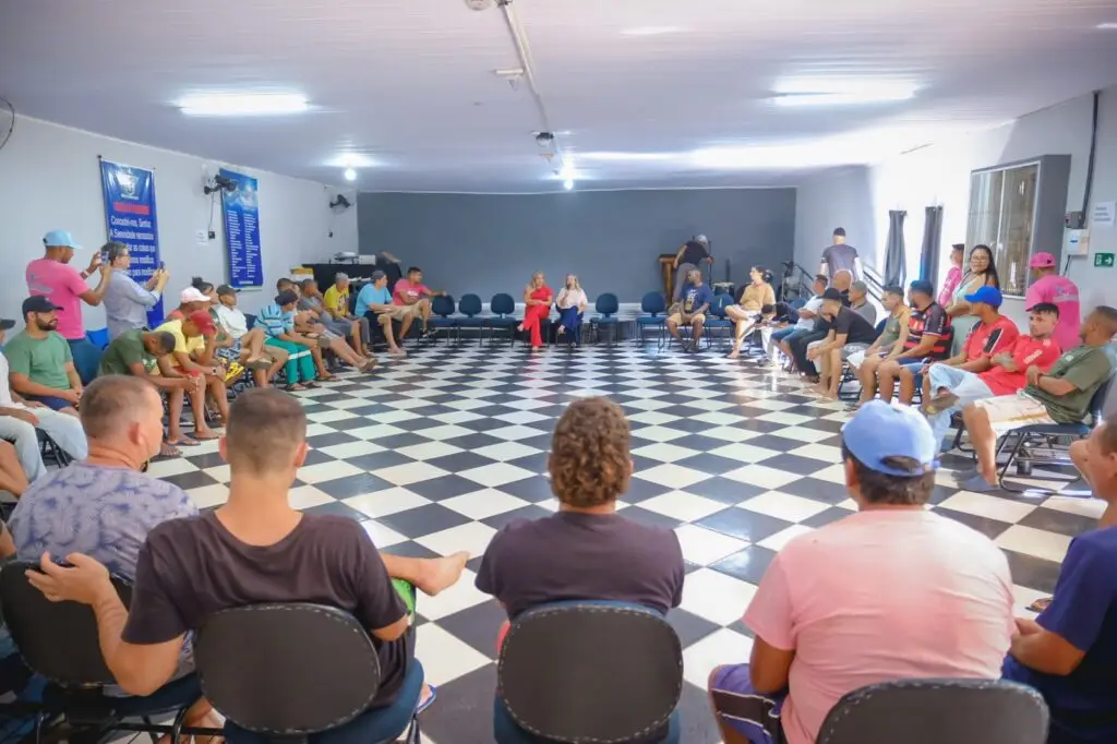 Entre histórias de recomeço, Lia Nogueira entrega emenda a projeto que resgata vidas em Campo Grande