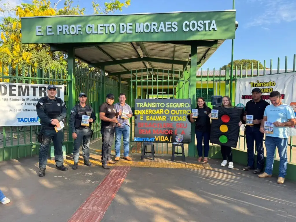 Tacuru: Ação do DEMTRAT leva orientações sobre trânsito seguro à comunidade escolar