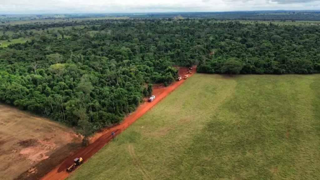 Iguatemi: Secretaria de Obras e Infraestrutura realiza levantamento, adequação e patrolamento em estradas rurais