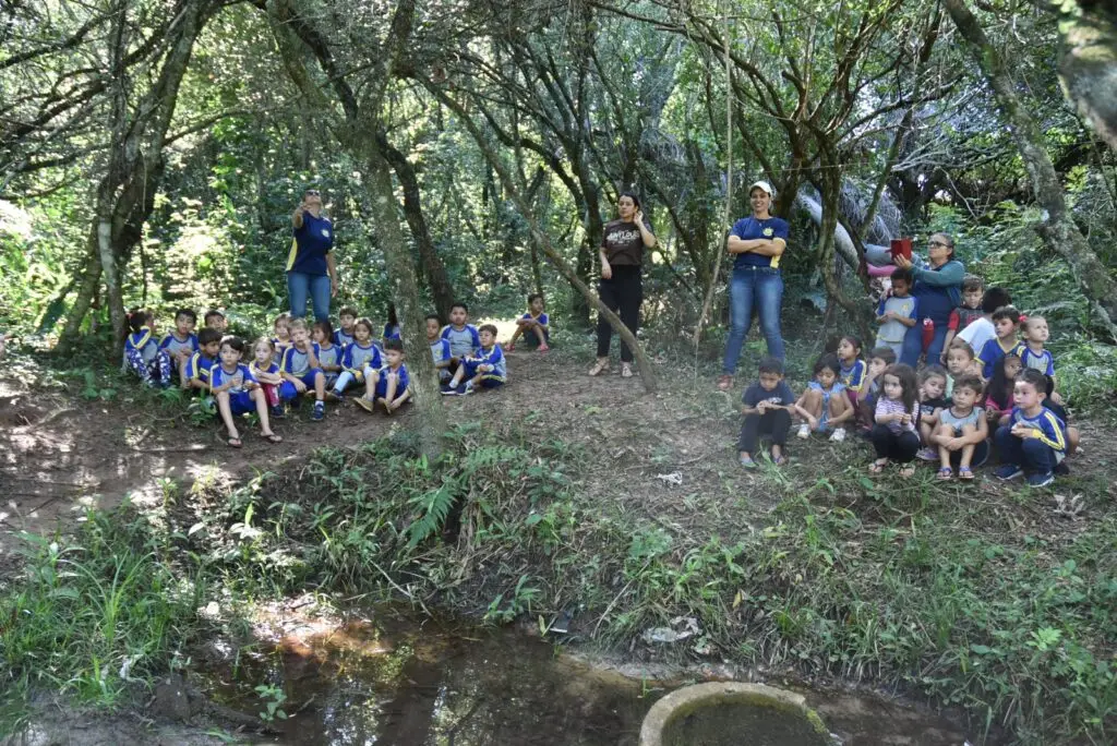 Iguatemi: Alunos do Pré I e Pré II da Educação Infantil Sala Arco-Íris participaram de aula sobre preservação ambiental