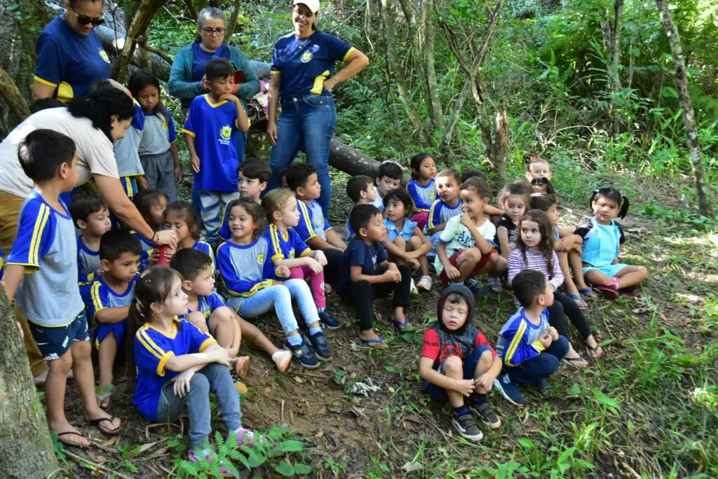 Iguatemi: Alunos do Pré I e Pré II da Educação Infantil Sala Arco-Íris participaram de aula sobre preservação ambiental