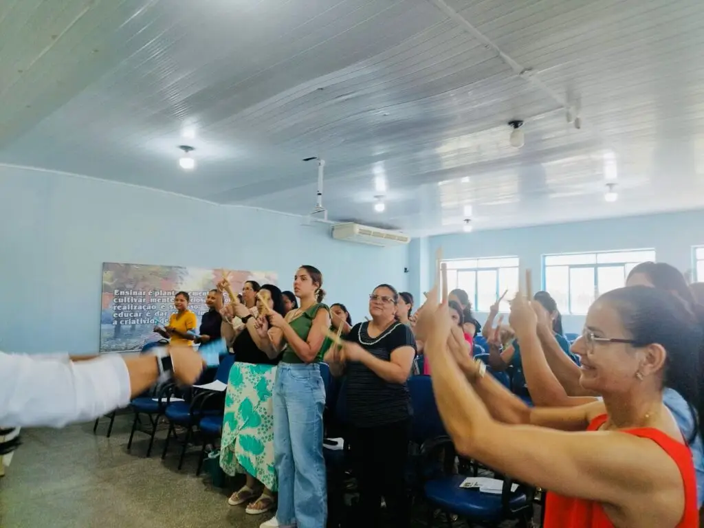 SEMED realiza formação continuada para professores da pré-escola em Amambai