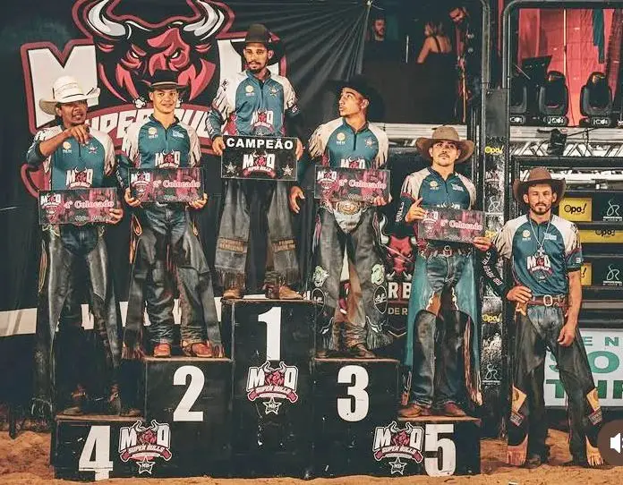 Após garantir vaga para Barretos, Alisson Lima volta a destacar Amambai sendo campeão do rodeio da Expojardim 2026