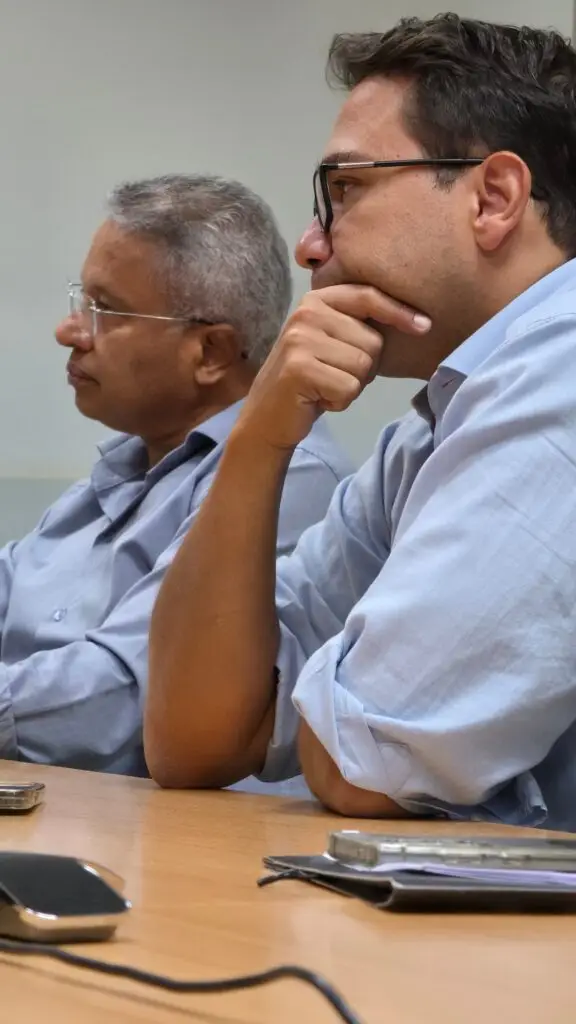 Com deputado Pedrossian Neto, presidente da Câmara e vereadores levam demandas de Amambai à Energisa