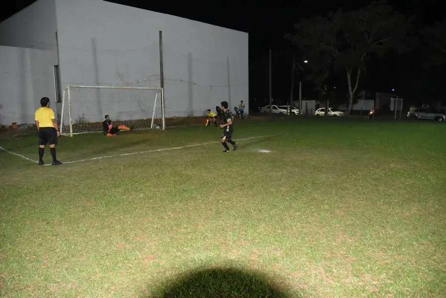 Iguatemi: Dois grandes jogos decididos nas penalidades máximas encerraram o Campeonato Municipal de Futebol Suíço 2026