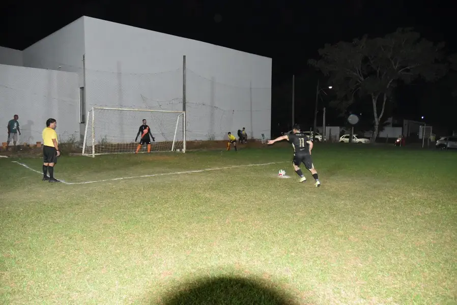 Iguatemi: Dois grandes jogos decididos nas penalidades máximas encerraram o Campeonato Municipal de Futebol Suíço 2026