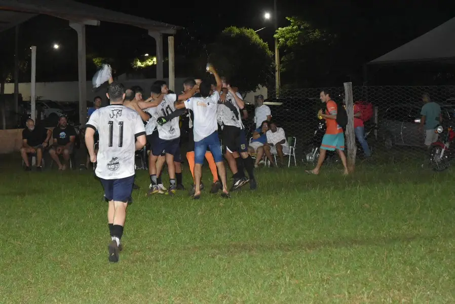 Iguatemi: Dois grandes jogos decididos nas penalidades máximas encerraram o Campeonato Municipal de Futebol Suíço 2026