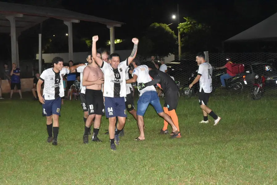 Iguatemi: Dois grandes jogos decididos nas penalidades máximas encerraram o Campeonato Municipal de Futebol Suíço 2026