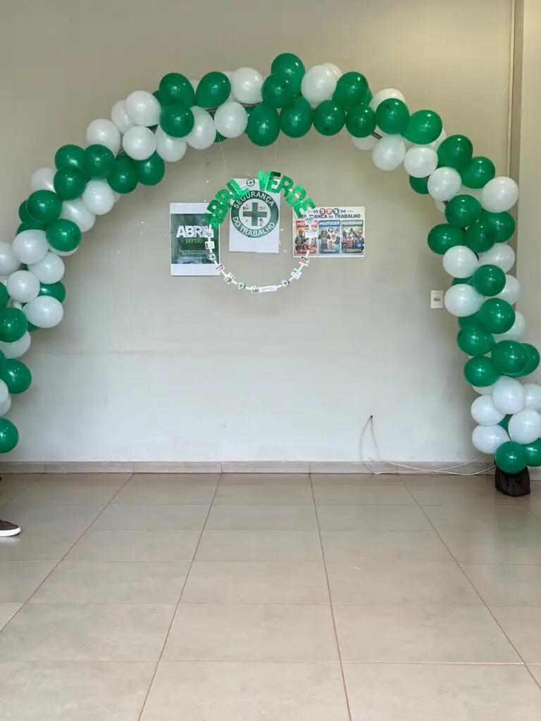 Cooperativa Lar promove palestra do Abril Verde em Aral Moreira Cooperativa Lar promove palestra do Abril Verde em Aral Moreira