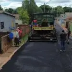 Prefeitura de Tacuru divulga avanço em obra de pavimentação na Rua do Calçadão