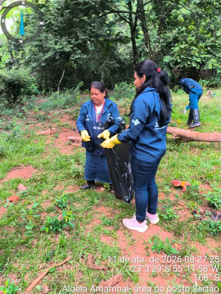 Ação conjunta mobiliza comunidade indígena no combate à dengue em Amambai