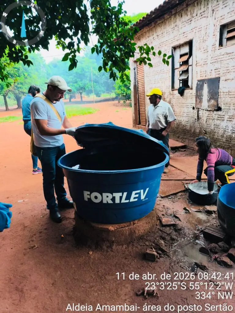 Ação conjunta mobiliza comunidade indígena no combate à dengue em Amambai