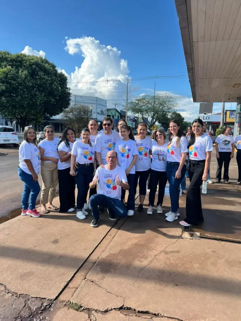 4ª Caminhada de Conscientização do Autismo mobiliza comunidade em ato de inclusão e respeito em Amambai