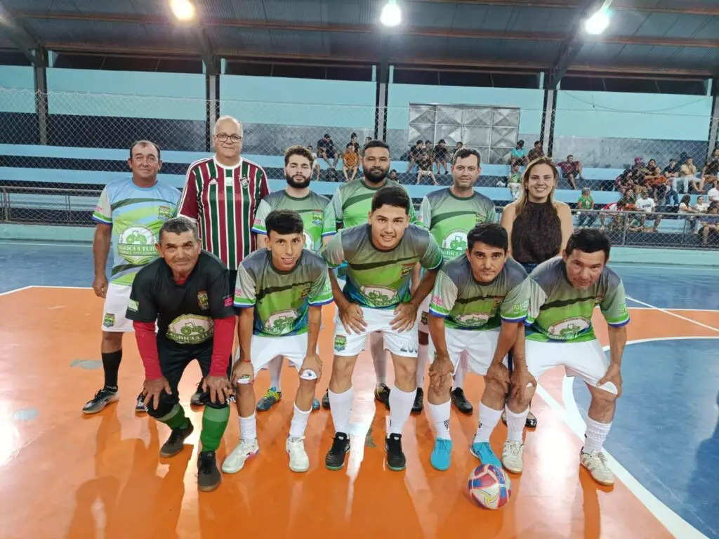 Poli Esportiva Rachidão vibra com mais uma noite emocionante da 1ª Copa Trab dos Servidores em Coronel Sapucaia