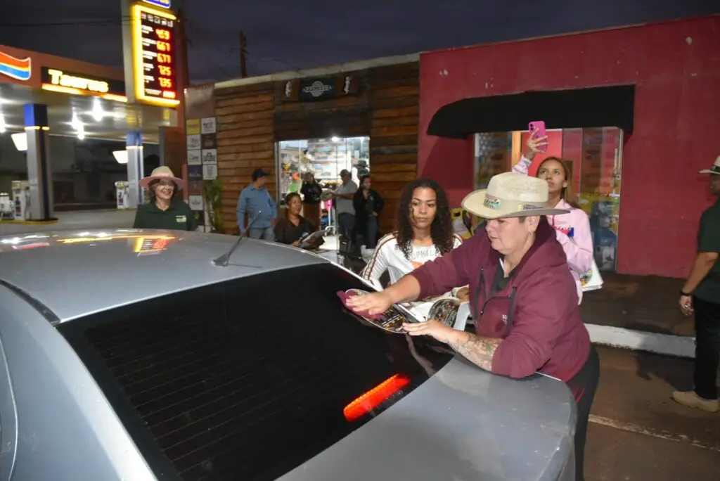 Prefeitura de Iguatemi realiza adesivaço para divulgar a 3ª ExpoIguatemi 2026