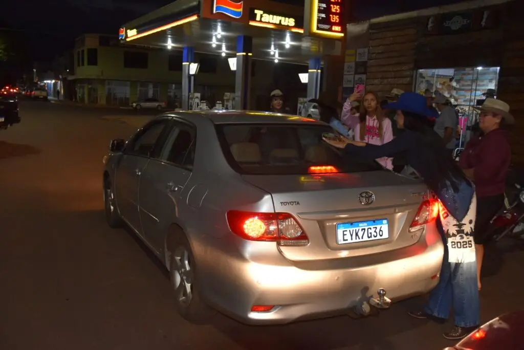 Prefeitura de Iguatemi realiza adesivaço para divulgar a 3ª ExpoIguatemi 2026