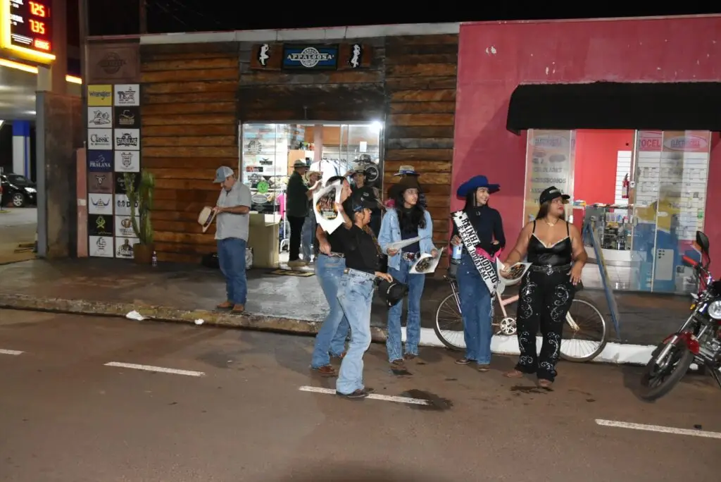 Prefeitura de Iguatemi realiza adesivaço para divulgar a 3ª ExpoIguatemi 2026