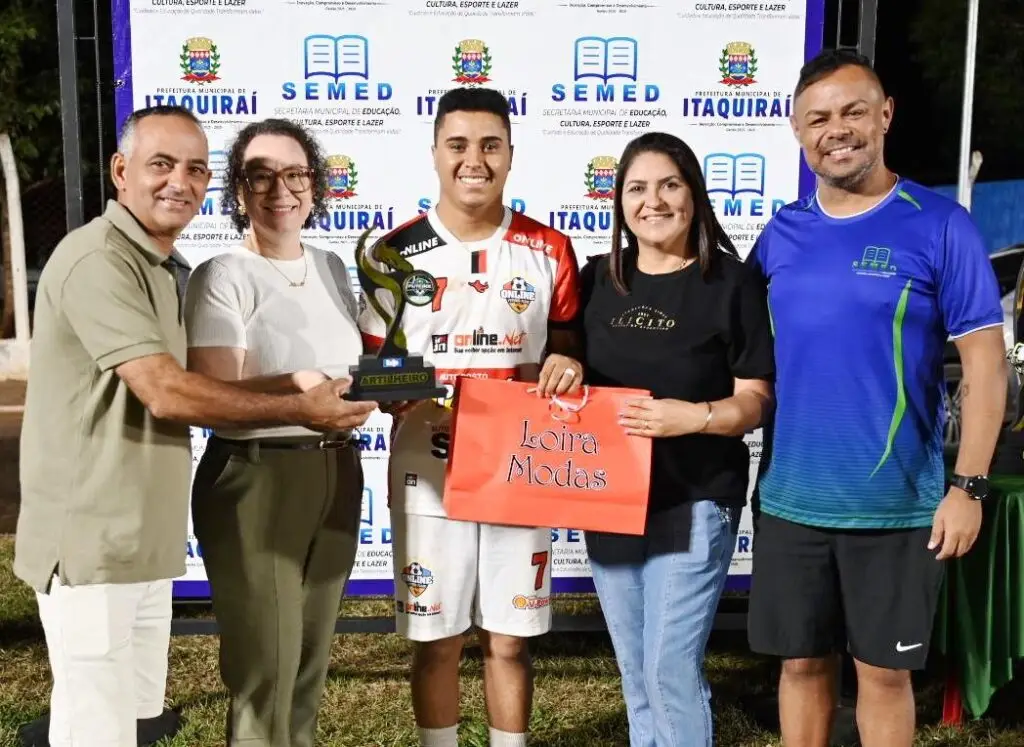 Online.net/Jô Piscinas é campeão do Municipal de Futebol 2026 em Itaquiraí