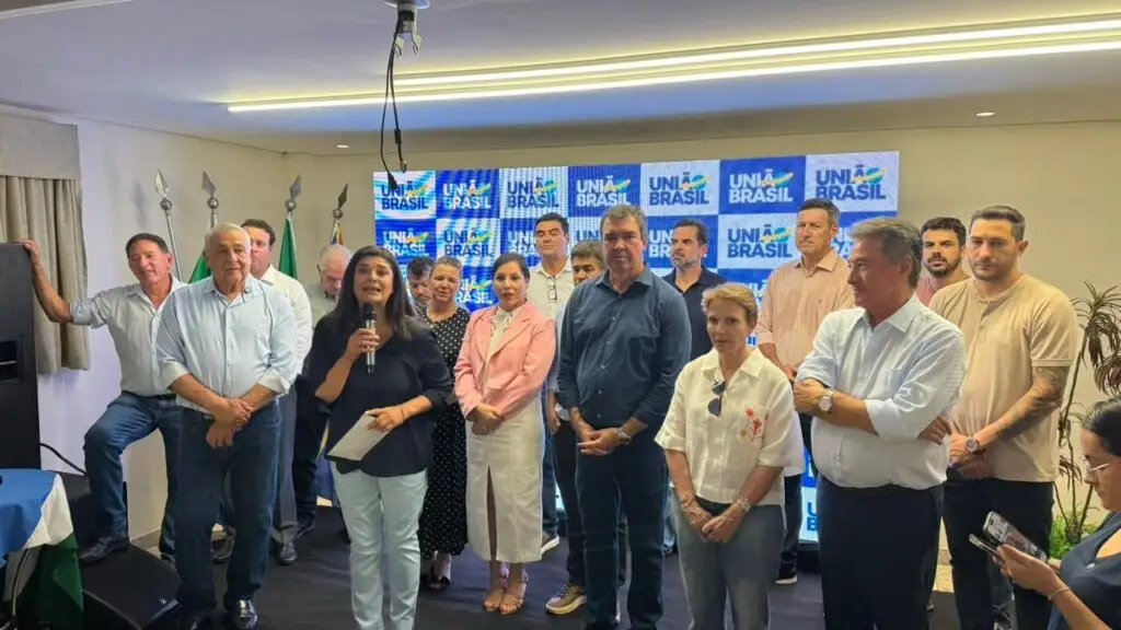 Caarapó: Nado Tozzi participa de ato de filiação do União Brasil em Campo Grande ao lado lideranças Caarapó: Nado Tozzi participa de ato de filiação do União Brasil em Campo Grande ao lado lideranças