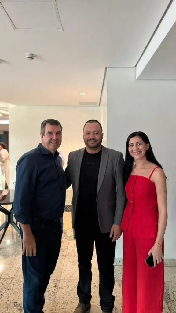 Caarapó: Nado Tozzi participa de ato de filiação do União Brasil em Campo Grande ao lado lideranças Caarapó: Nado Tozzi participa de ato de filiação do União Brasil em Campo Grande ao lado lideranças